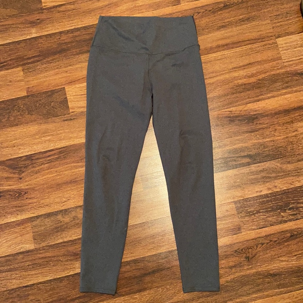 Gray Aerie Leggings